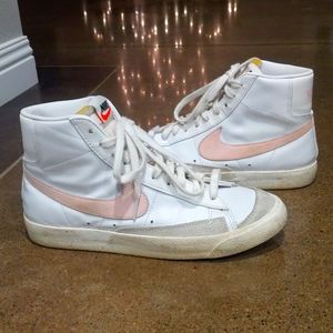 NIKE BLAZER MID 77